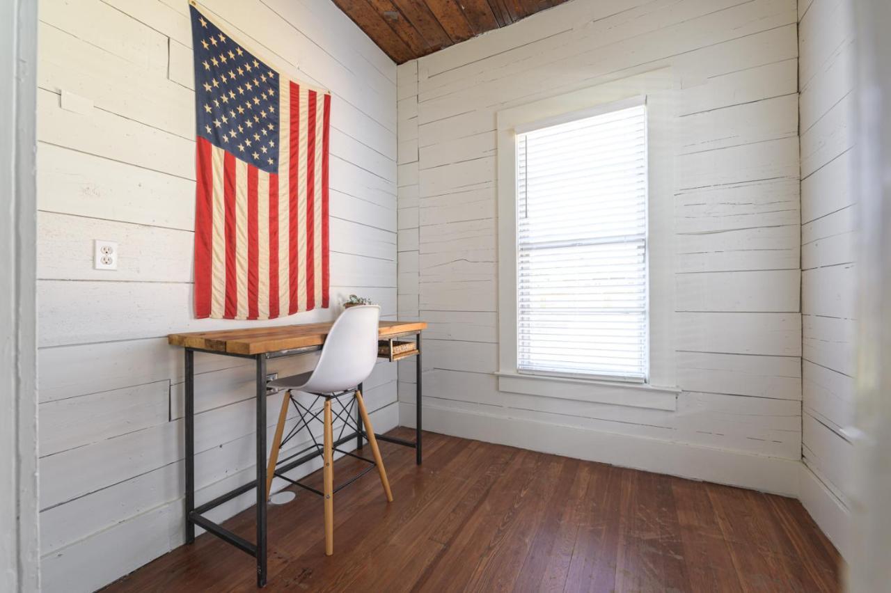 Restored 1930S Uptown Bungalow 2 Min. To Magnolia Waco Luaran gambar
