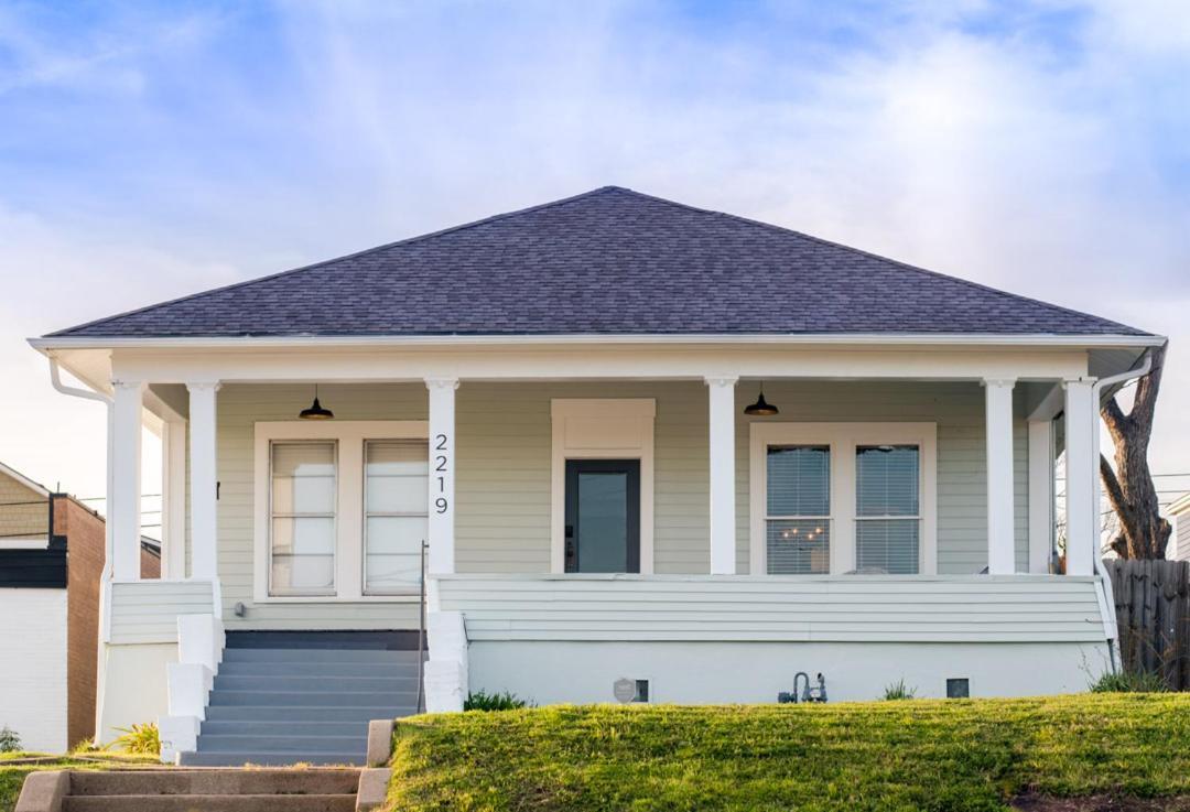 Restored 1930S Uptown Bungalow 2 Min. To Magnolia Waco Luaran gambar